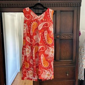 70s vibes with this adorable dress size 18-20